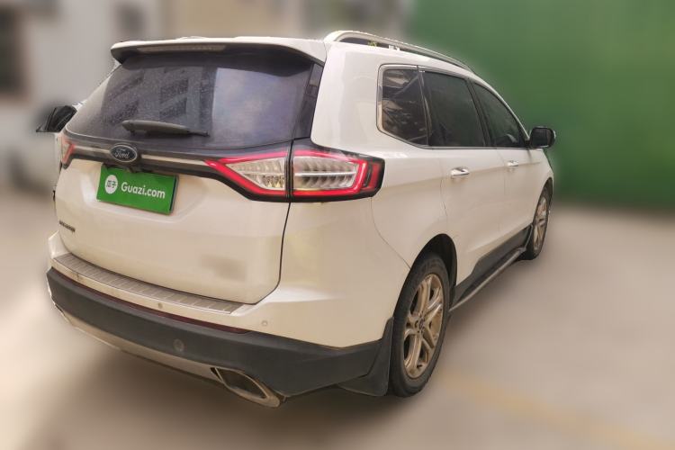 Used Ford Edge 2016 EcoBoost 245 Two-Wheel-Drive Titanium 7-Seater Rear Right 45 Deg