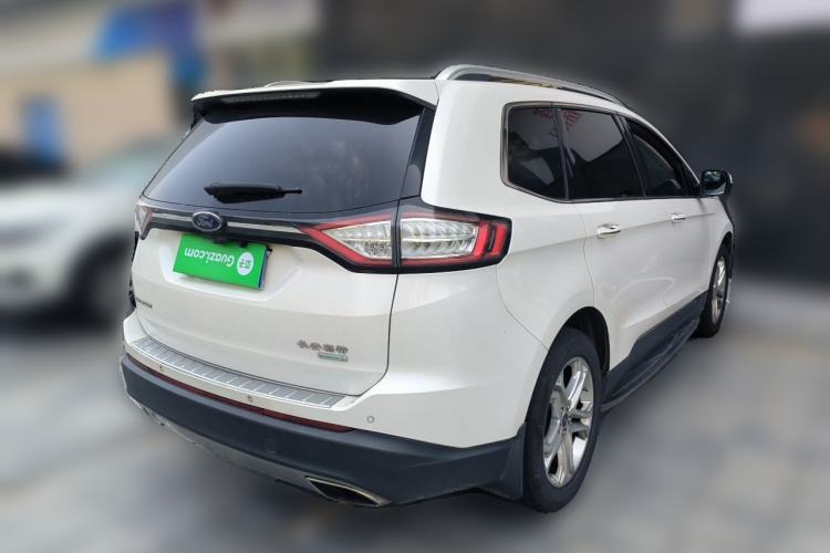 Used Ford Edge 2016 EcoBoost 245 Two-Wheel-Drive Titanium 7-Seater Rear Right 45 Deg