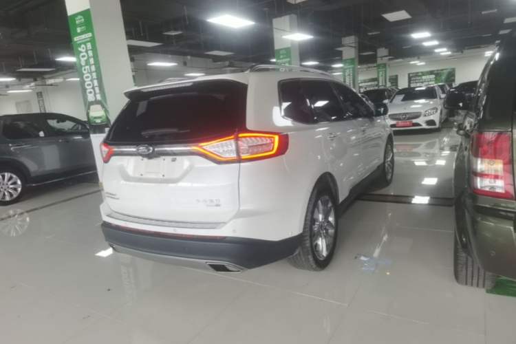 Used Ford Edge 2016 EcoBoost 245 Four-Wheel Drive Titanium 7-Seater Rear Right 45 Deg