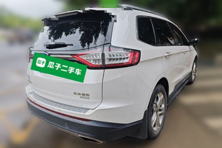 Used Ford Edge 2016 EcoBoost 245 Two-Wheel-Drive Titanium 7-Seater Rear Right 45 Deg