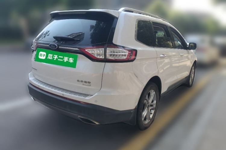 Used Ford Edge 2016 EcoBoost 245 Two-Wheel-Drive Titanium 7-Seater Rear Right 45 Deg
