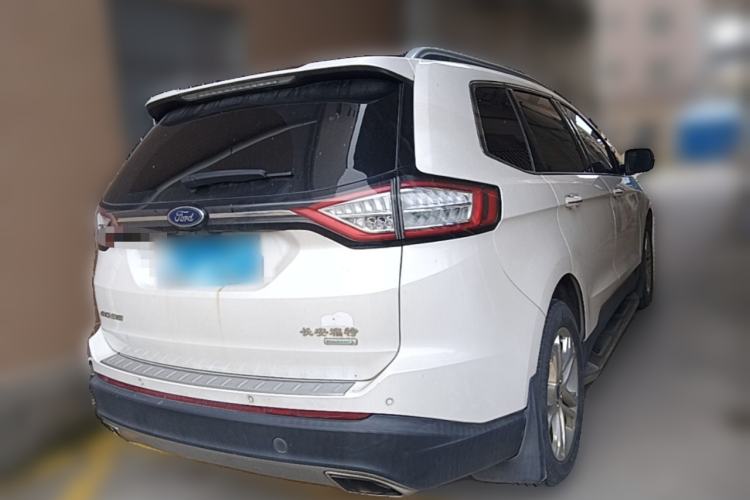 Used Ford Edge 2016 EcoBoost 245 Two-Wheel-Drive Titanium 7-Seater Rear Right 45 Deg
