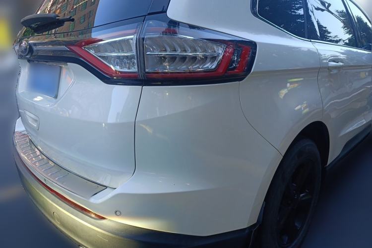Used Ford Edge 2016 EcoBoost 245 Two-Wheel-Drive Titanium 5-Seater Rear Right 45 Deg