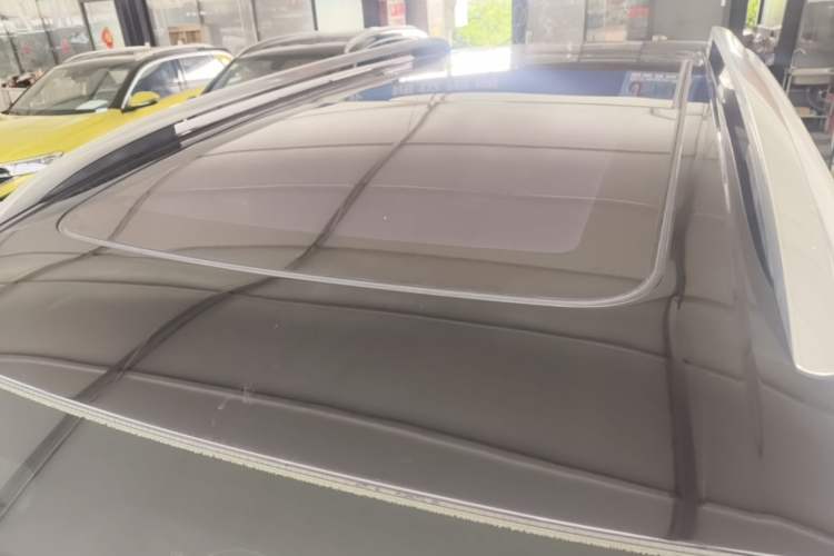 Used Ford Edge 2016 EcoBoost 245 Two-Wheel-Drive Titanium 7-Seater Roof
