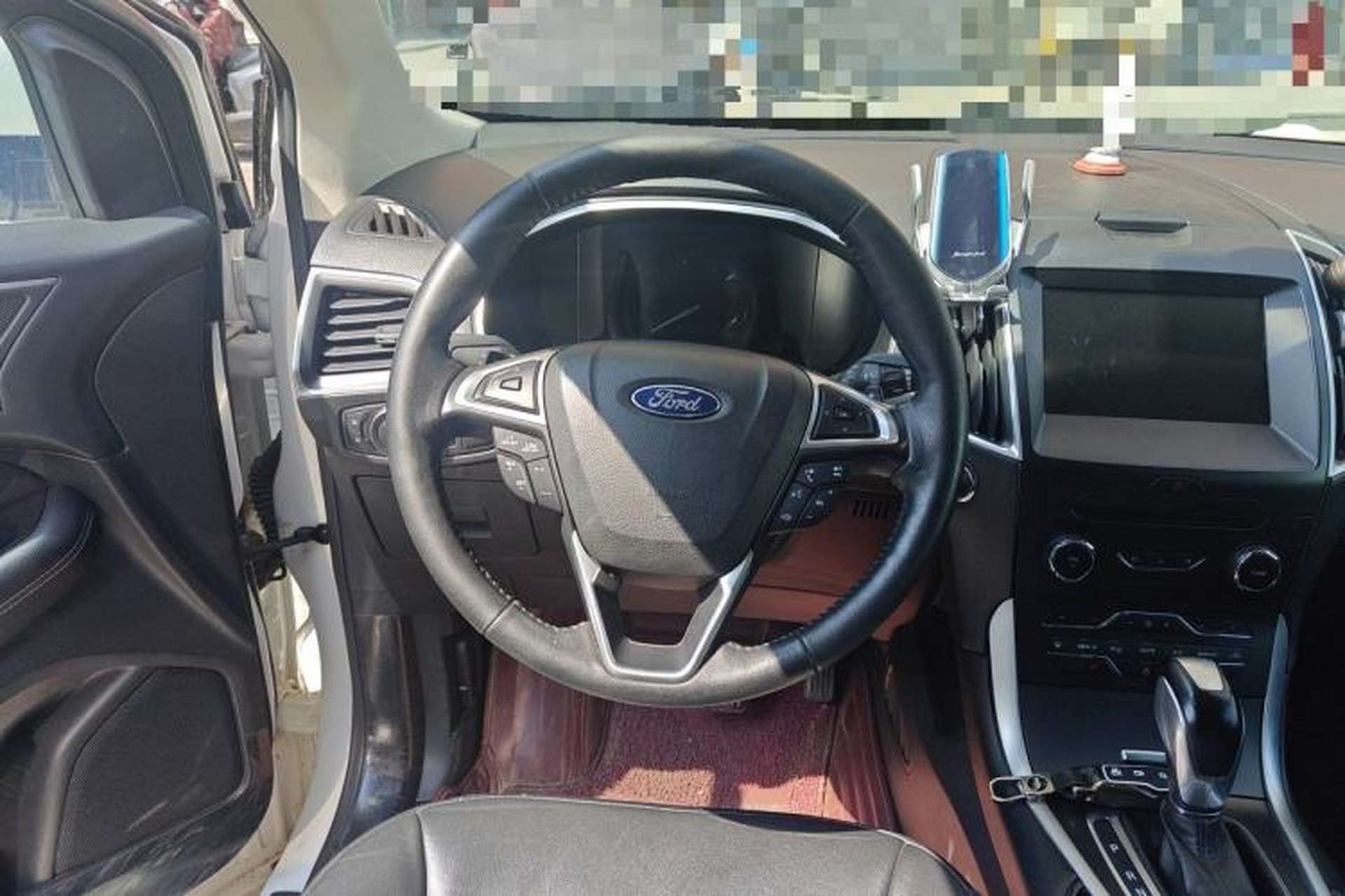 Used Ford Edge 2016 EcoBoost 245 Four-Wheel Drive Titanium Edition 7-Seater Steering Wheel