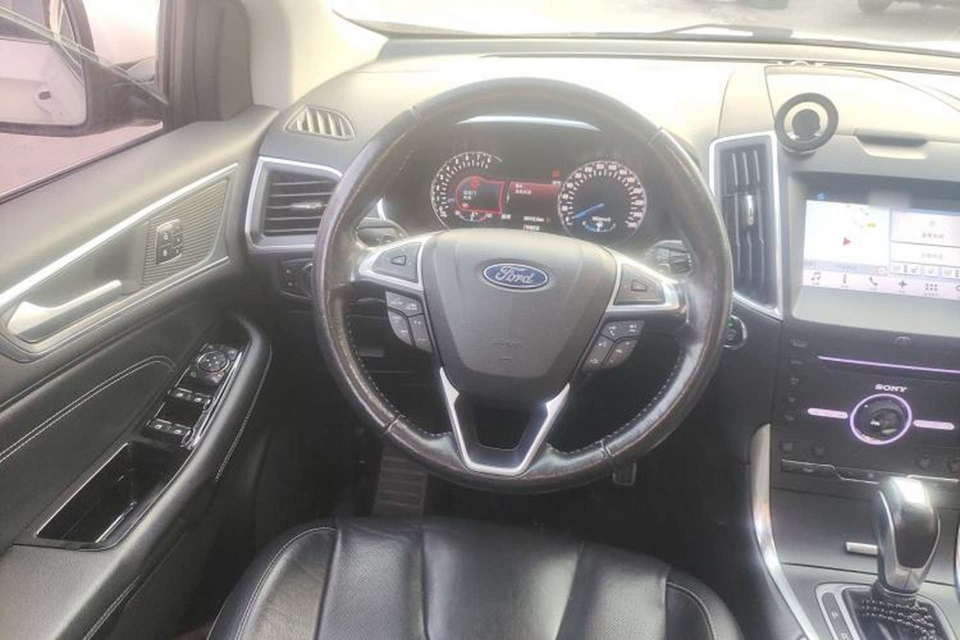Used Ford Edge 2016 EcoBoost 245 Four-Wheel Drive Titanium 7-Seater Steering Wheel