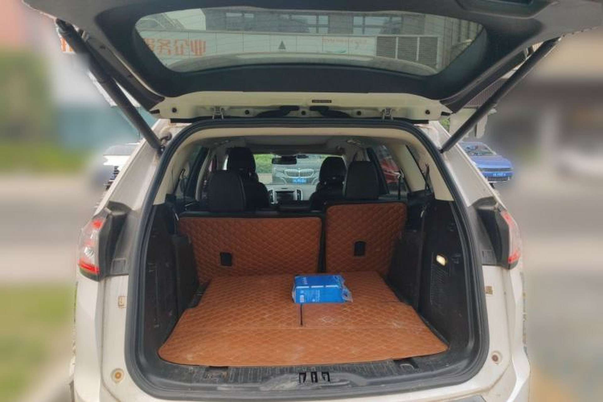 Used Ford Edge 2016 EcoBoost 245 Four-Wheel Drive Titanium 7-Seater Trunk