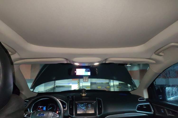 Used Ford Edge 2016 EcoBoost 245 Four-Wheel Drive Titanium Edition 7-Seater Headliner