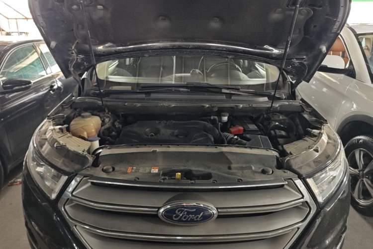 Used Ford Edge 2017 EcoBoost 245 Two-Drive Platinum Edition 5 Seats Engine Bay