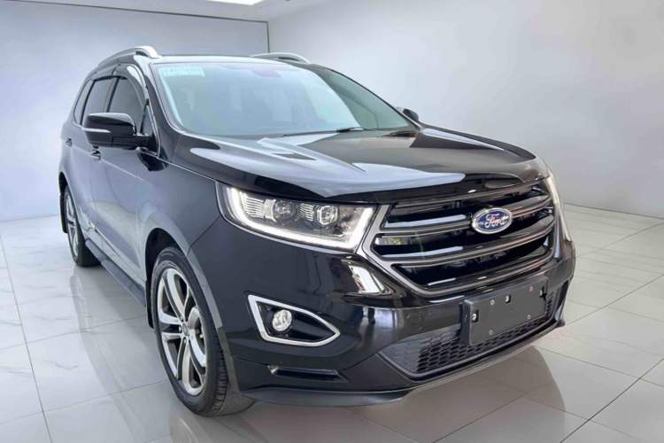 Used Ford Edge 2017 EcoBoost 245 Four-Wheel Drive Sporty 7-Seater Exterior 2