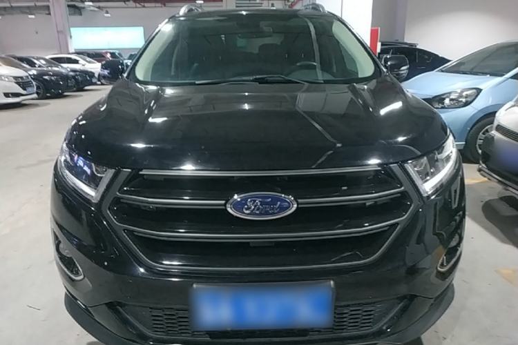 Used Ford Edge 2017 EcoBoost 245 Two-Wheel-Drive Sporty 7-Seater Front