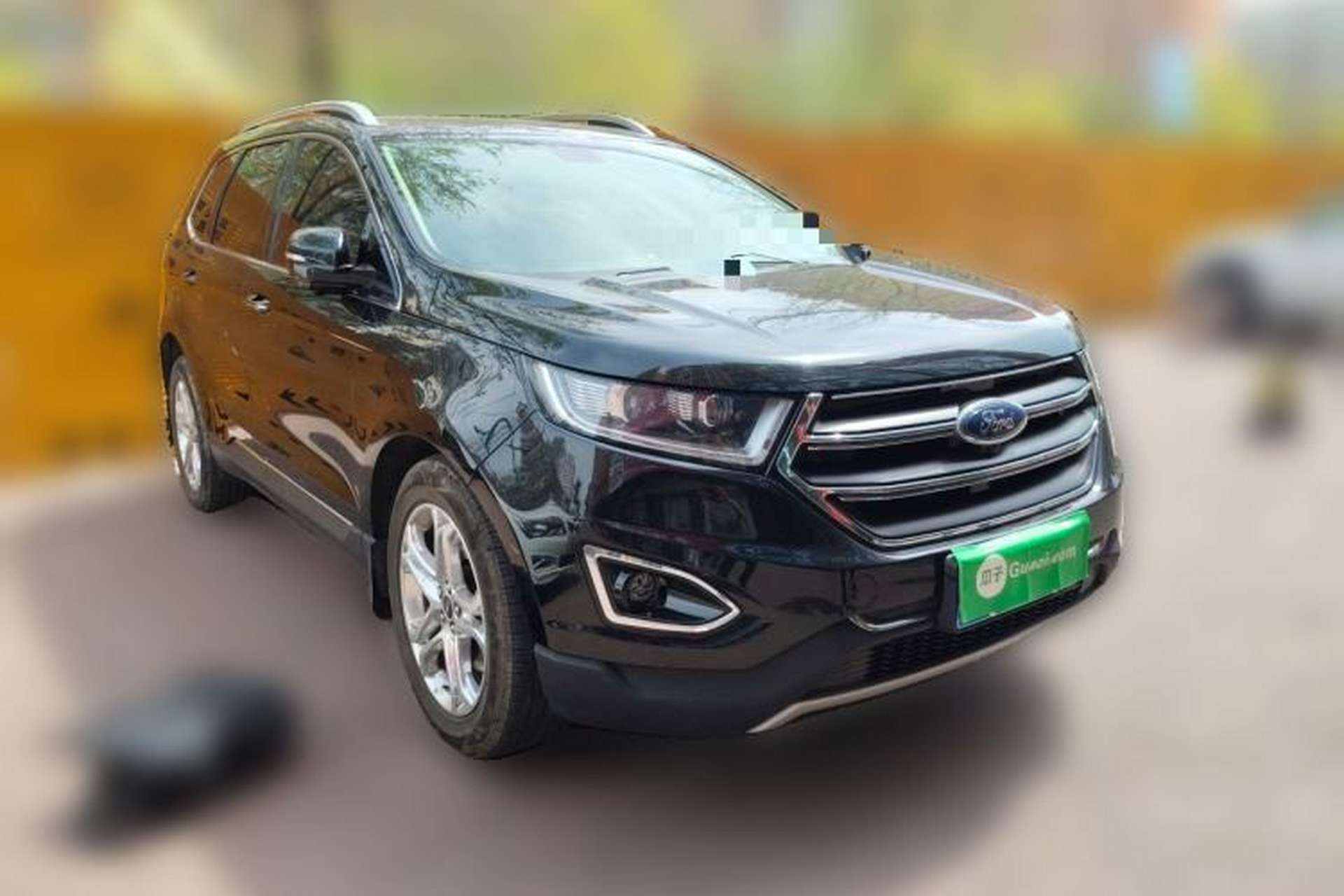 Used Ford Edge 2017 EcoBoost 245 Four-Wheel Drive Sporty 7-Seater Front Right 45 Deg