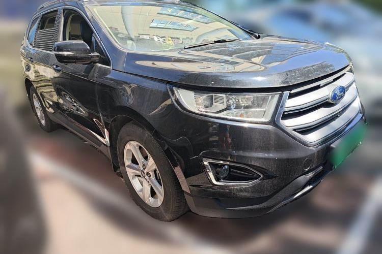 Used Ford Edge 2017 EcoBoost 245 Two-Drive Platinum Edition 5 Seats Front Right 45 Deg