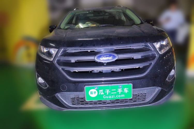 Used Ford Edge 2017 EcoBoost 245 Two-Wheel-Drive Sporty 7-Seater Front