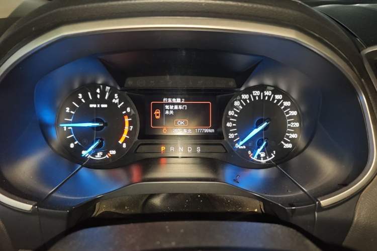Used Ford Edge 2017 EcoBoost 245 Two-Drive Platinum Edition 5 Seats Instrument Cluster