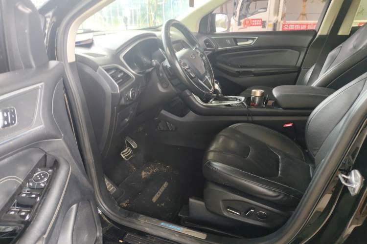 Used Ford Edge 2017 EcoBoost 245 Four-Wheel-Drive Flagship 7-Seater Left Front Seat