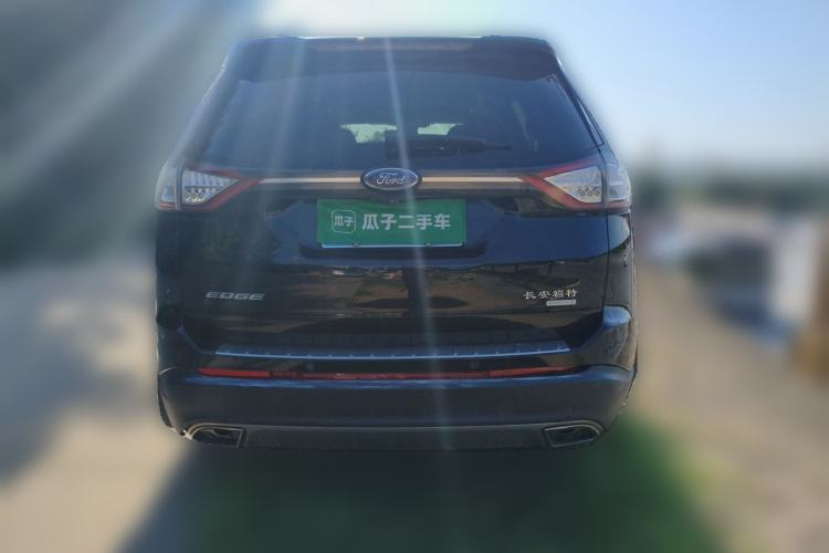 Used Ford Edge 2017 EcoBoost 245 Two-Wheel-Drive Sporty 7-Seater Rear