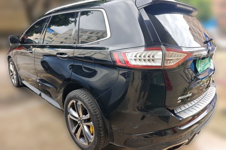 Used Ford Edge 2017 EcoBoost 245 Two-Wheel-Drive Sporty 7-Seater Rear Left 45 Deg