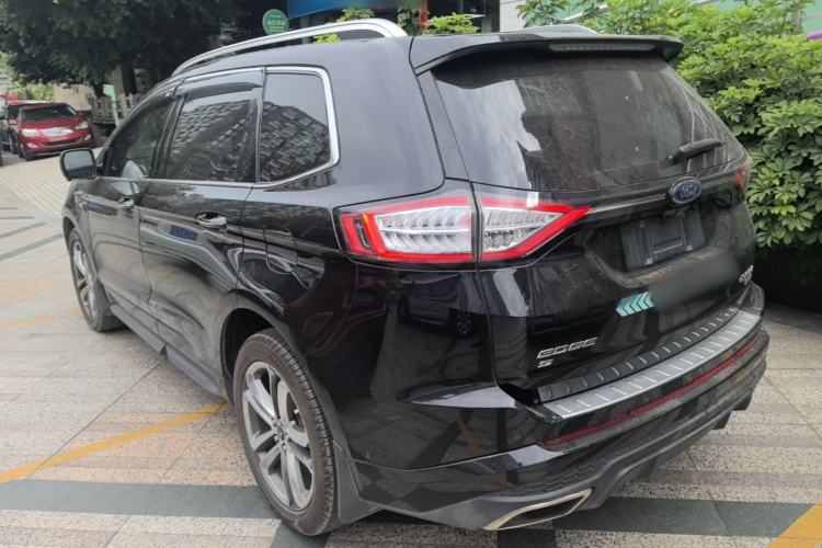 Used Ford Edge 2017 EcoBoost 245 Four-Wheel Drive Sporty 7-Seater Rear Left 45 Deg