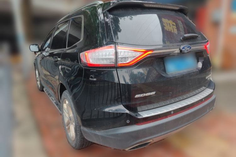 Used Ford Edge 2017 EcoBoost 245 Two-Wheel-Drive Sporty 7-Seater Rear Left 45 Deg
