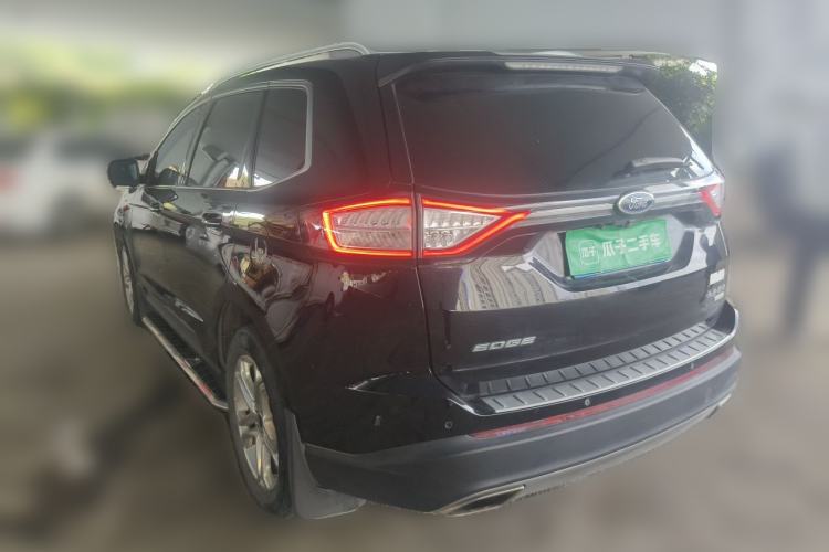 Used Ford Edge 2017 EcoBoost 245 Two-Wheel-Drive Sporty 7-Seater Rear Left 45 Deg