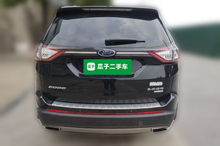 Used Ford Edge 2017 EcoBoost 245 Two-Wheel-Drive Sporty 7-Seater Rear