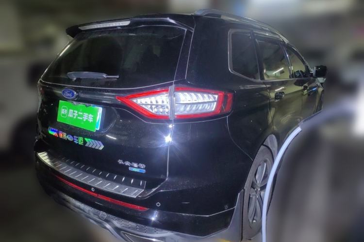 Used Ford Edge 2017 EcoBoost 245 Four-Wheel Drive Sporty 7-Seater Rear Right 45 Deg