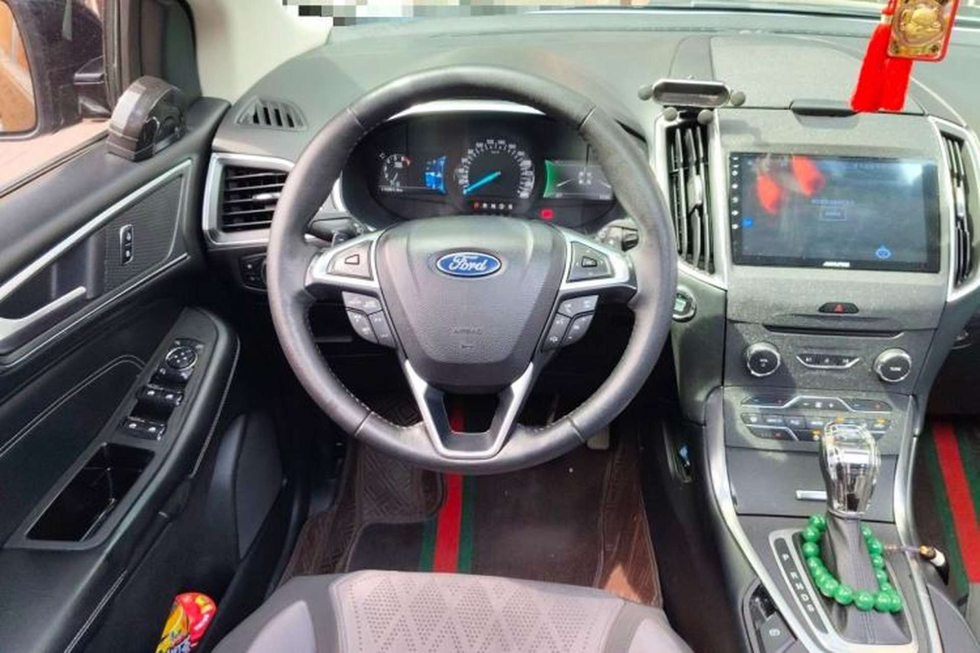 Used Ford Edge 2017 EcoBoost 245 Four-Wheel Drive Sporty 7-Seater Steering Wheel