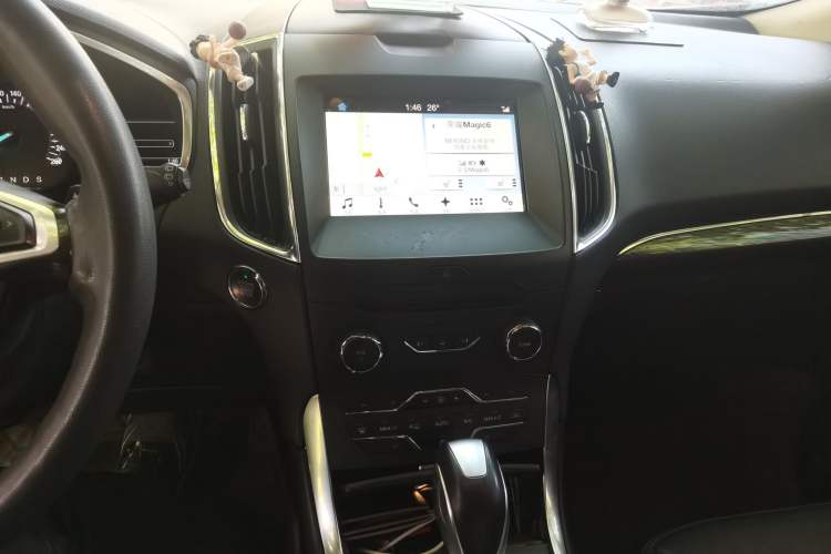 Used Ford Edge 2017 EcoBoost 245 Four-Wheel Drive Sporty 7-Seater Audio And AC Panel