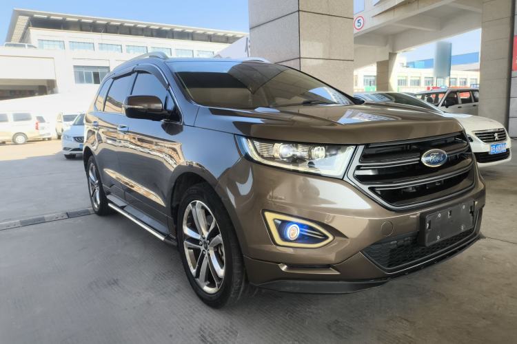 Used Ford Edge 2017 EcoBoost 245 Four-Wheel Drive Sporty 7-Seater Exterior 2