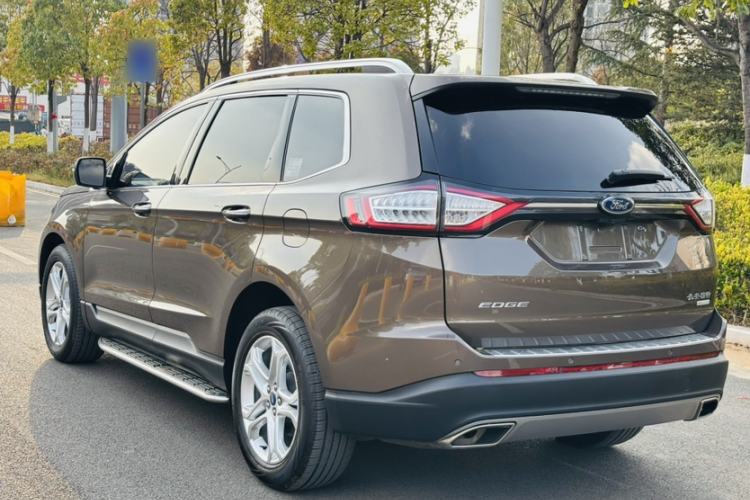 Used Ford Edge 2017 EcoBoost 245 Two-Wheel-Drive Sporty 7-Seater Exterior 3