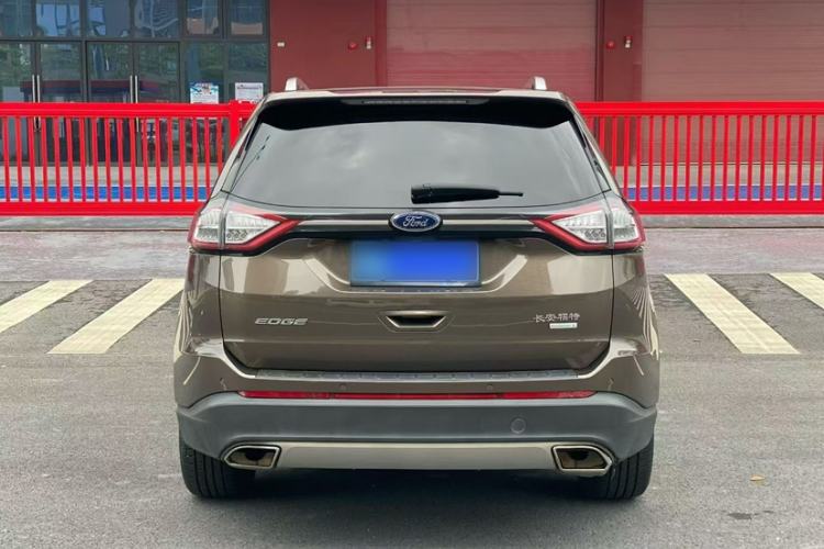 Used Ford Edge 2017 EcoBoost 245 Two-Drive Platinum Edition 5 Seats Exterior 6