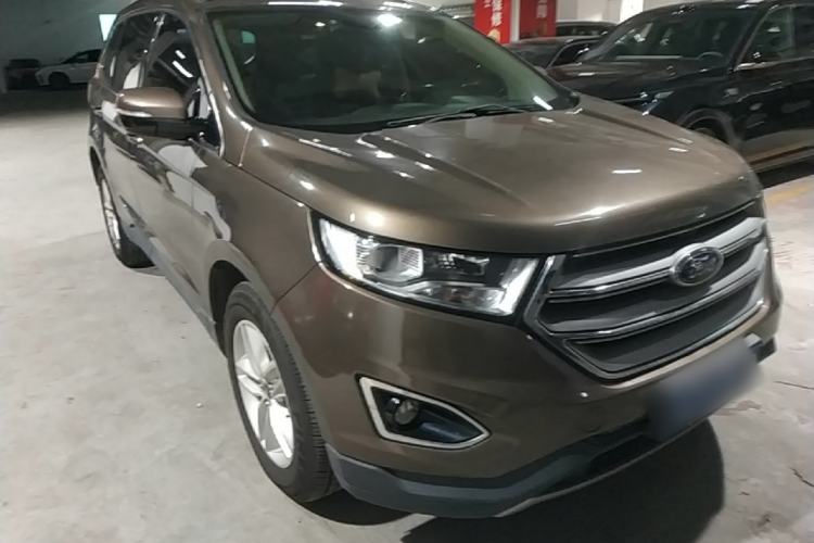 Used Ford Edge 2017 EcoBoost 245 Two-Drive Platinum Edition 5 Seats Front Right 45 Deg