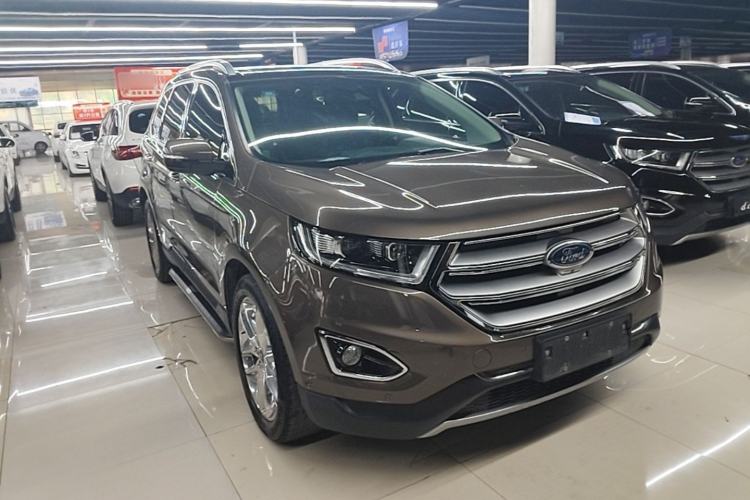 Used Ford Edge 2017 EcoBoost 245 Four-Wheel-Drive Flagship 7-Seater Front Right 45 Deg