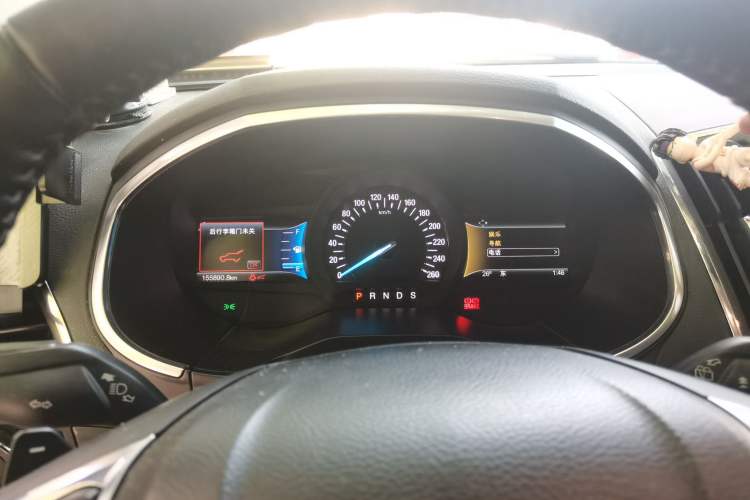 Used Ford Edge 2017 EcoBoost 245 Four-Wheel Drive Sporty 7-Seater Instrument Cluster