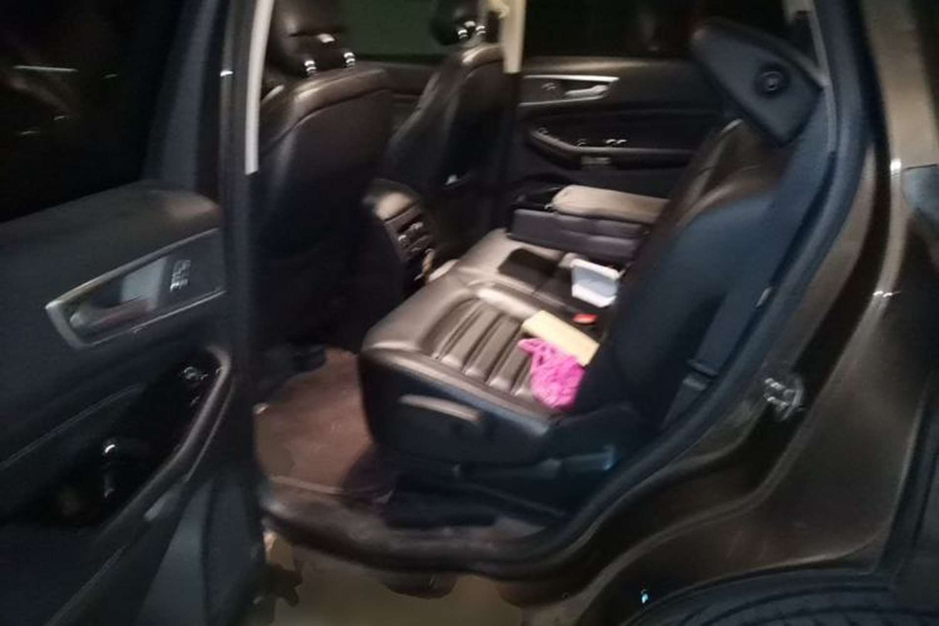 Used Ford Edge 2017 EcoBoost 245 Two-Wheel-Drive Sporty 7-Seater Left Rear Seat
