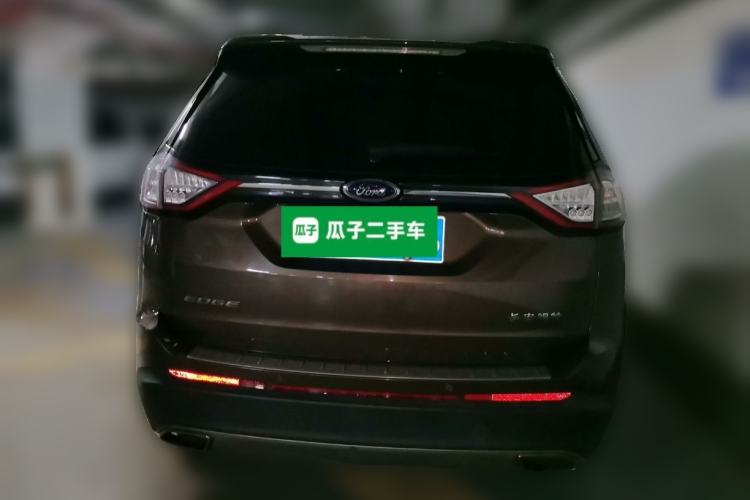 Used Ford Edge 2017 EcoBoost 245 Two-Wheel-Drive Sporty 7-Seater Rear