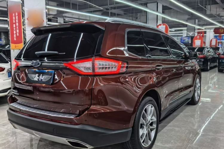 Used Ford Edge 2017 EcoBoost 245 Four-Wheel-Drive Flagship 7-Seater Exterior 4