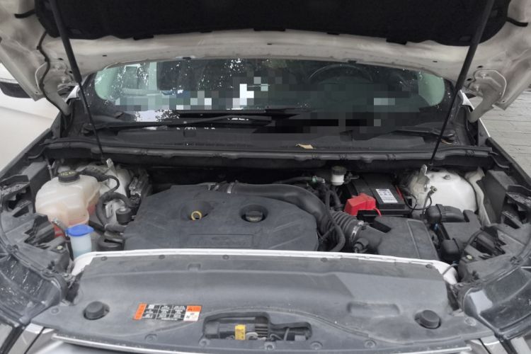 Used Ford Edge 2017 EcoBoost 245 Two-Wheel-Drive Sporty 7-Seater Engine Bay
