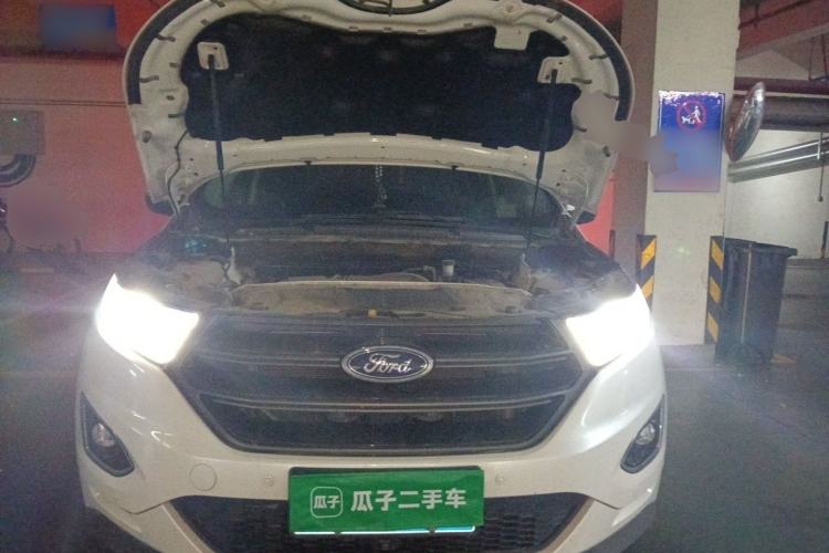 Used Ford Edge 2017 EcoBoost 245 Two-Wheel-Drive Sporty 7-Seater Engine Bay