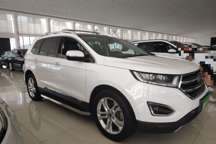 Used Ford Edge 2017 EcoBoost 245 Two-Wheel-Drive Sporty 7-Seater Exterior 2