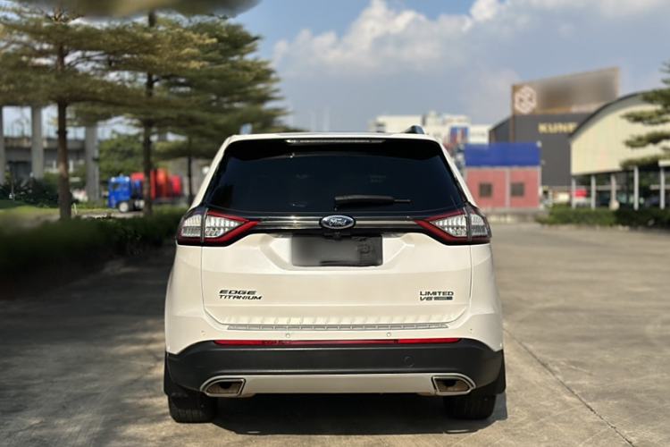 Used Ford Edge 2017 EcoBoost 245 Four-Wheel Drive Sporty 7-Seater Exterior 4