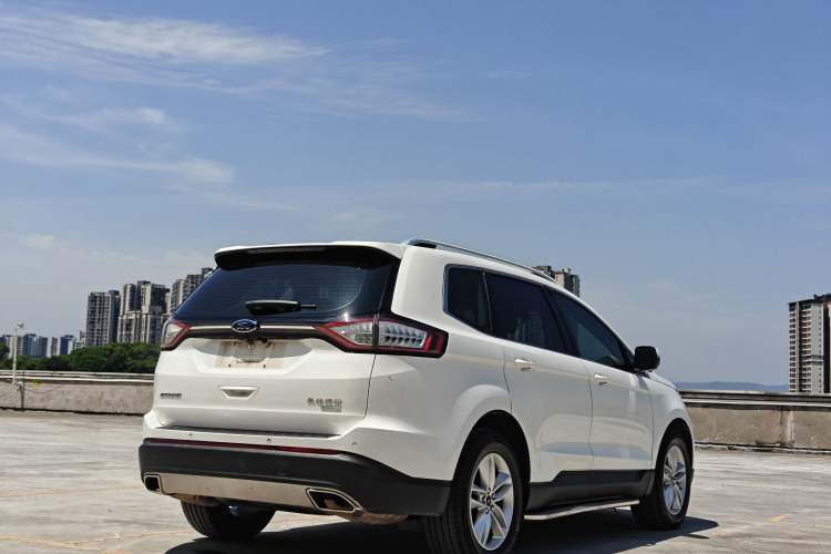 Used Ford Edge 2017 EcoBoost 245 Two-Drive Platinum Edition 5 Seats Exterior 5