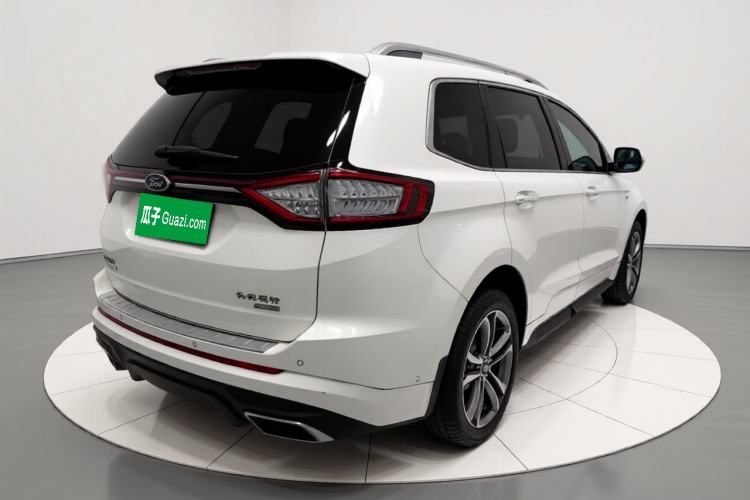 Used Ford Edge 2017 EcoBoost 245 Four-Wheel Drive Sporty 7-Seater Exterior 5