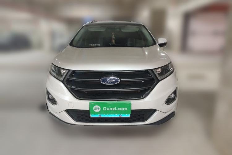 Used Ford Edge 2017 EcoBoost 245 Two-Wheel-Drive Sporty 7-Seater Front