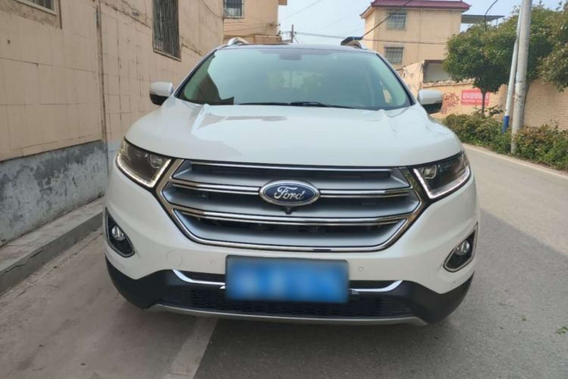 Used Ford Edge 2017 EcoBoost 245 Four-Wheel-Drive Flagship 7-Seater Front