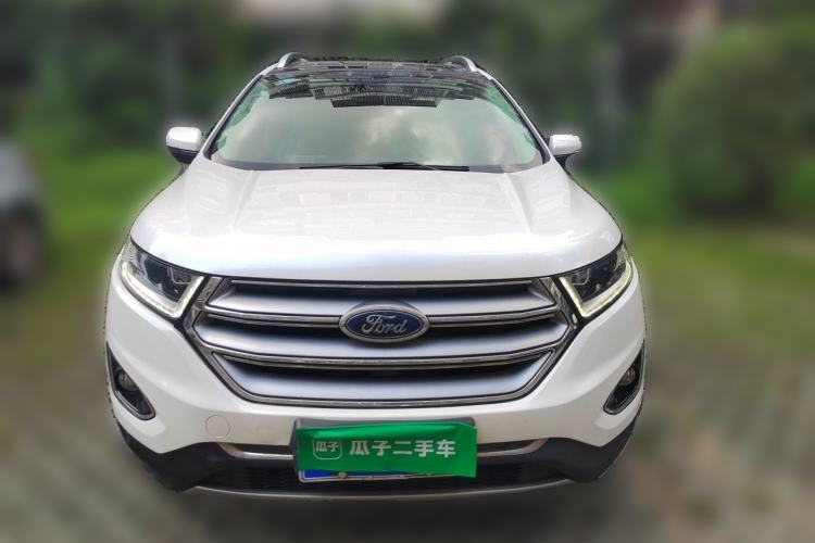 Used Ford Edge 2017 EcoBoost 245 Two-Wheel-Drive Sporty 7-Seater Front