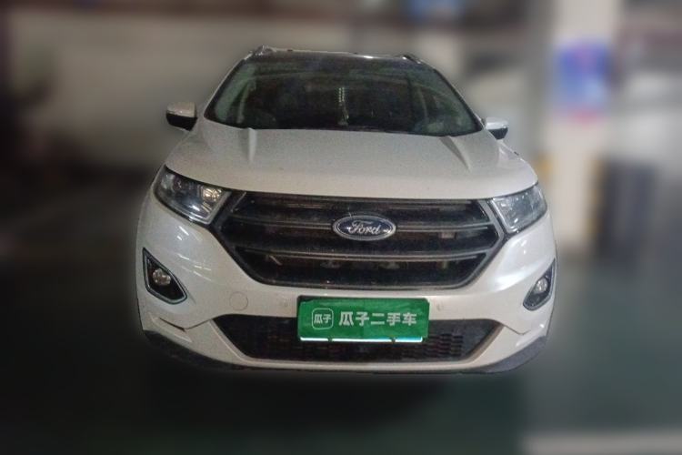 Used Ford Edge 2017 EcoBoost 245 Two-Wheel-Drive Sporty 7-Seater Front