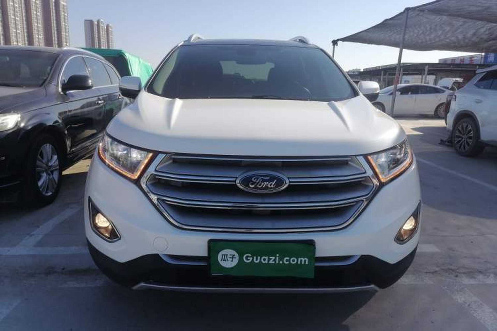 Used Ford Edge 2017 EcoBoost 245 Two-Wheel-Drive Sporty 7-Seater Front