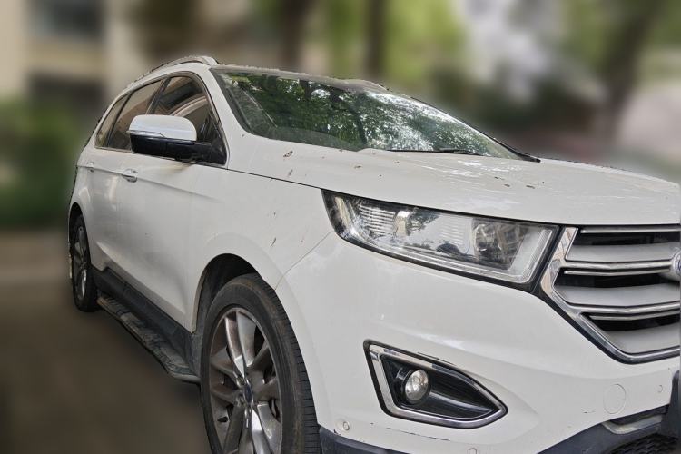 Used Ford Edge 2017 EcoBoost 245 Four-Wheel-Drive Flagship 7-Seater Front Right 45 Deg